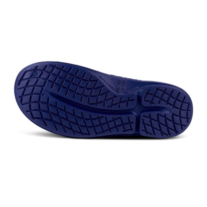 Oofos Women's OOcloog Clog - Navy
