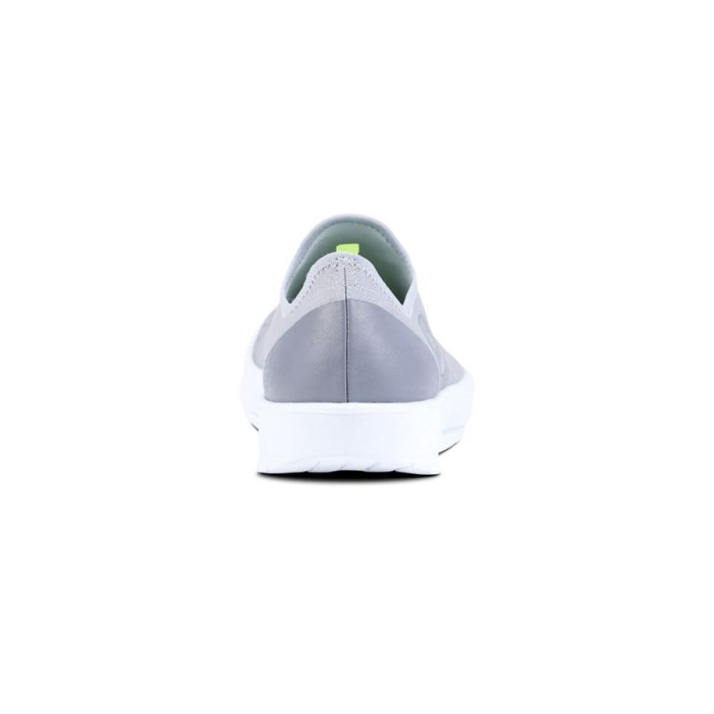 Oofos Men's OOmg eeZee Low Shoe - White Gray
