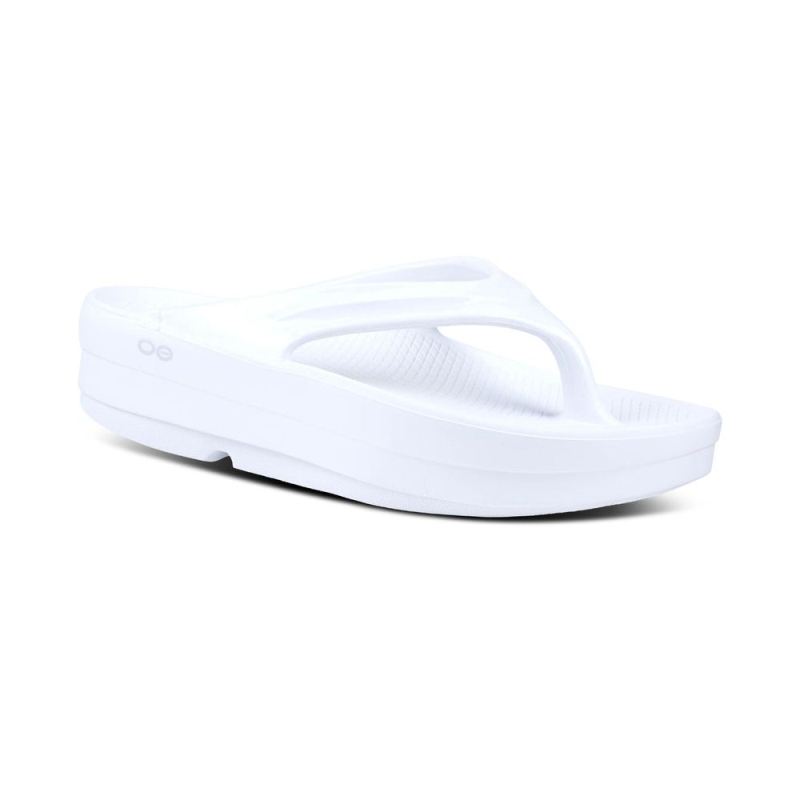 OOfos Women's Oomega Oolala Sandal - White