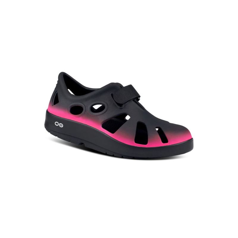 OOfos Women's Oocandoo Sandal - Pink